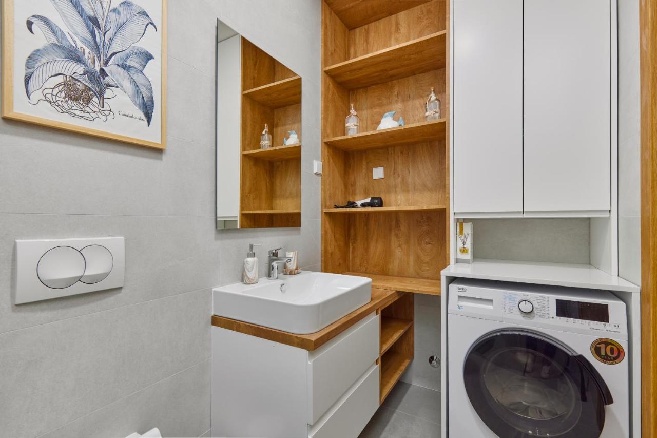 Bjelica Rental Apartments - Nela Apartment Tivat Exteriör bild