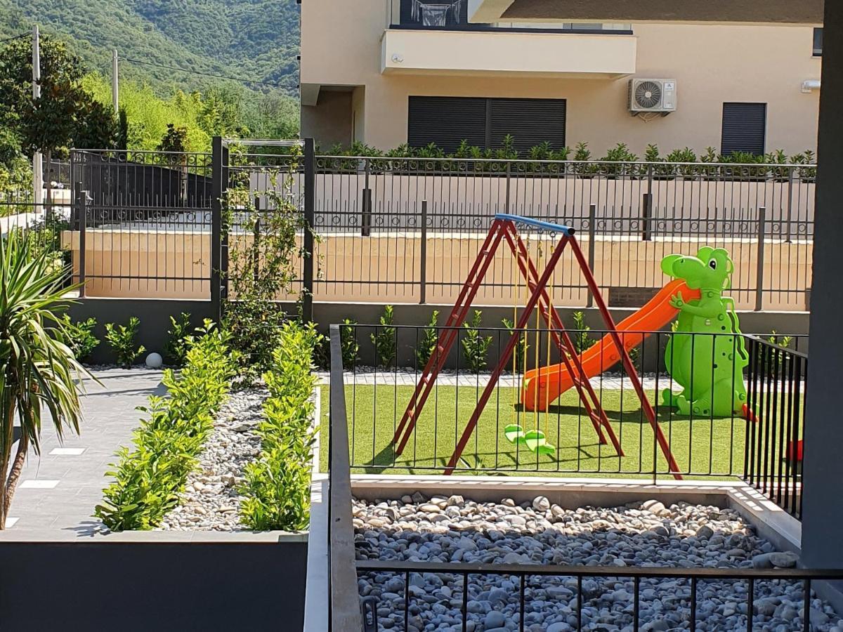Bjelica Rental Apartments - Nela Apartment Tivat Exteriör bild